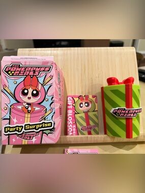 The Powerpuff Girls Party Surprise Gift Blossom confirmed NIB